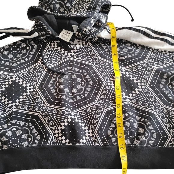 Adidas | Womens Cotton Cropped Hoodie Kaleidoscope Print Black & White | Size Sm - Picture 5 of 11